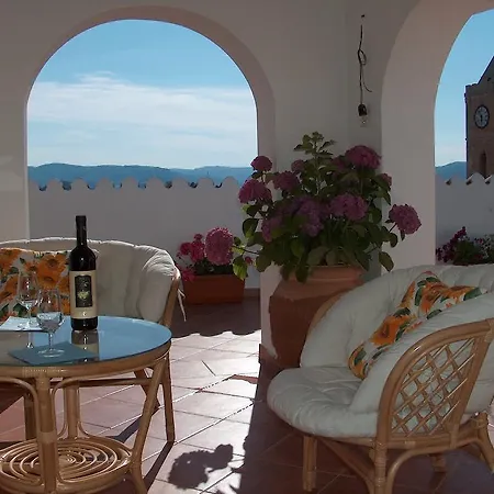 Bed & Breakfast Santa Maria Oliena